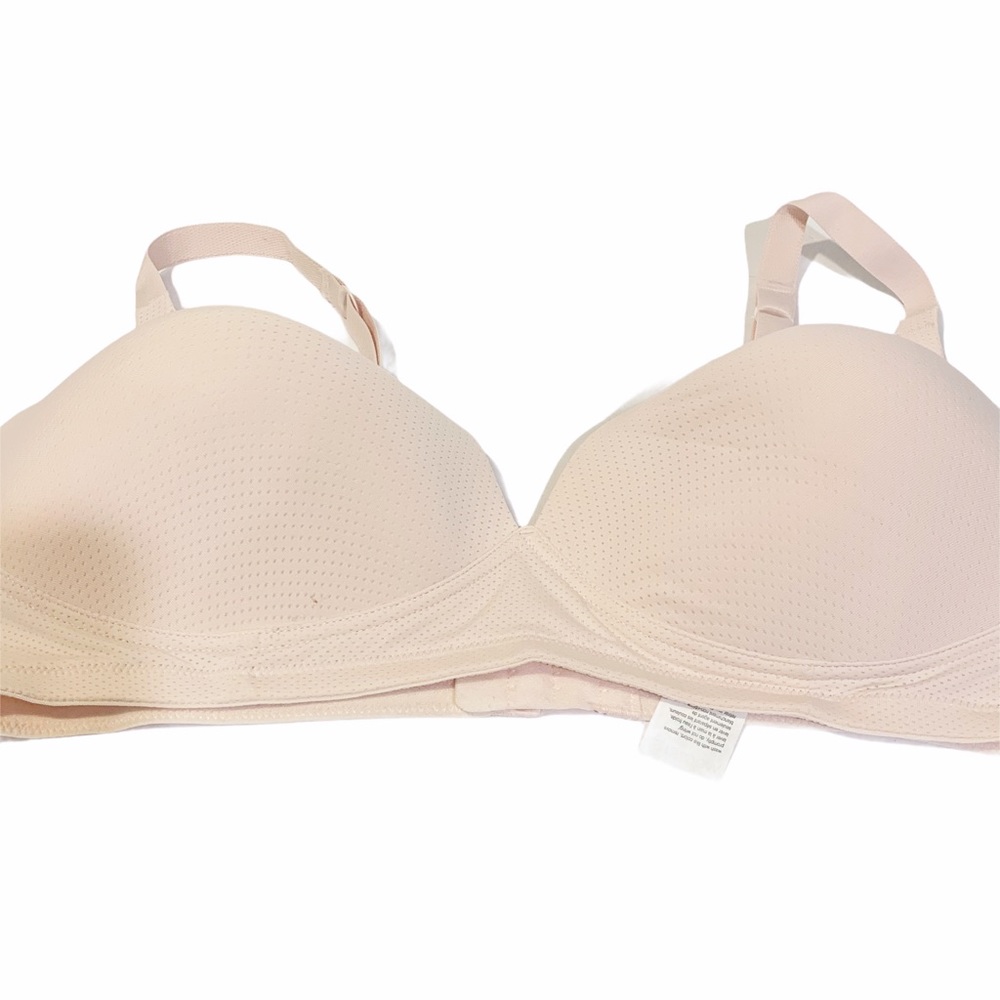 Warners Pink Perforated Racerback Bra 36D‎